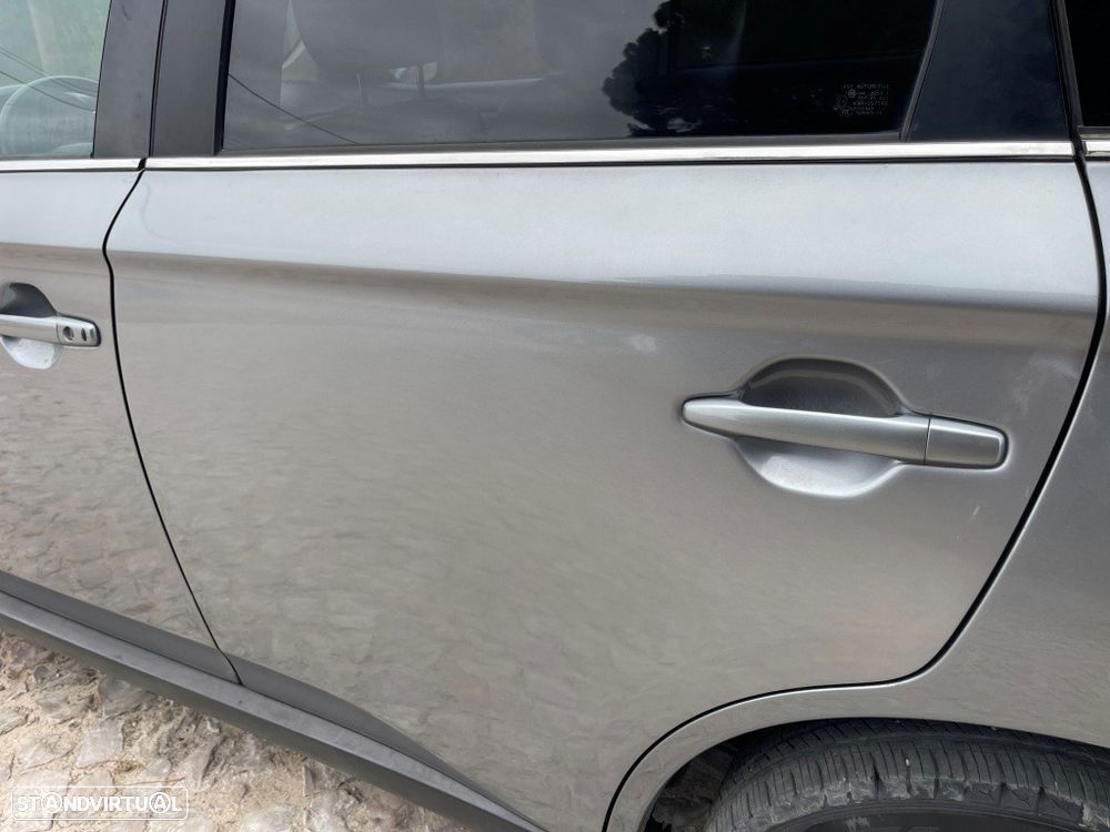 Mitsubishi Outlander 2.2 DI-D Instyle - 11