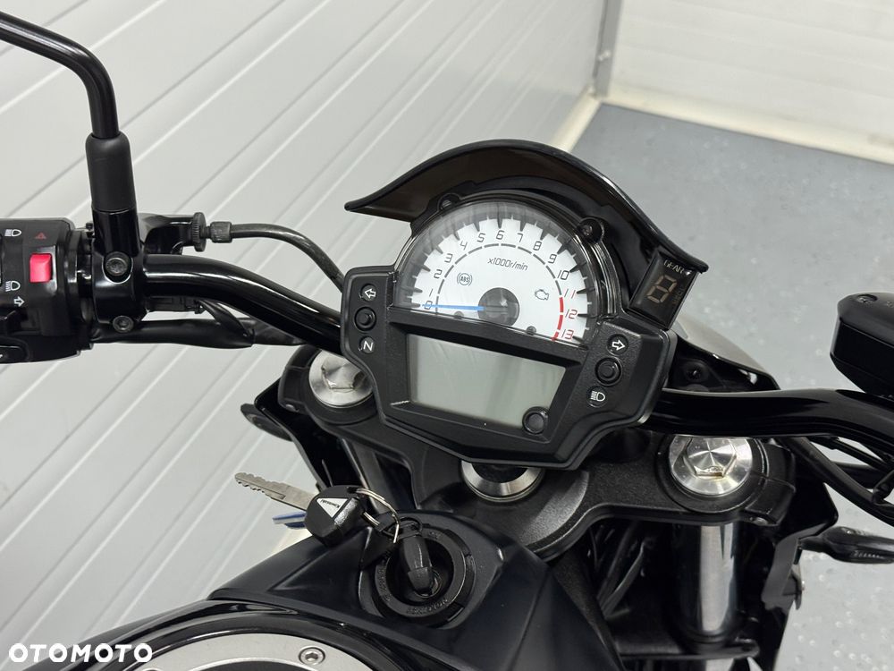 Kawasaki ER - 15