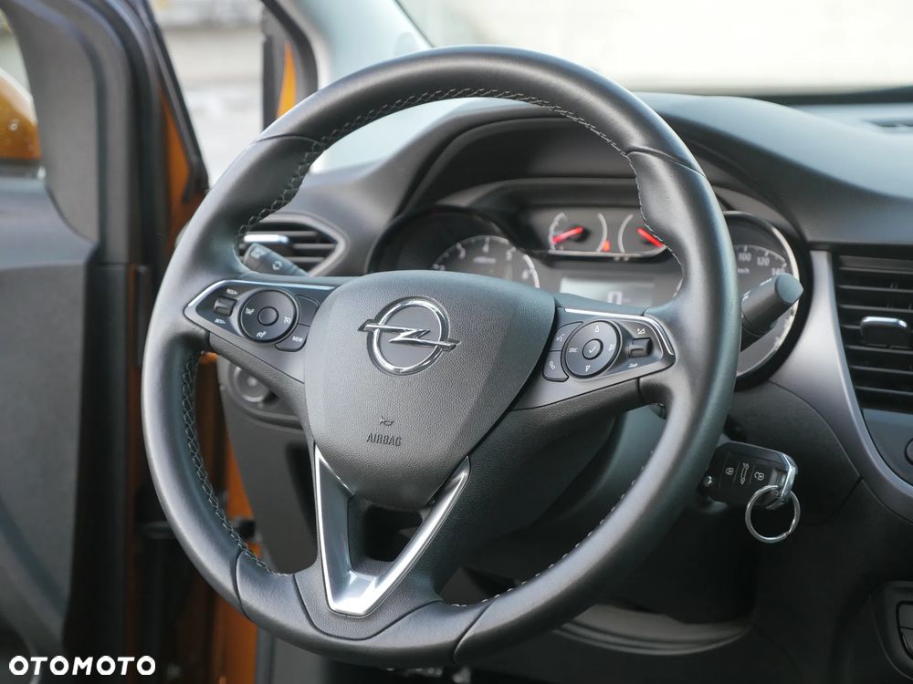 Opel Crossland X 1.2 Enjoy - 28