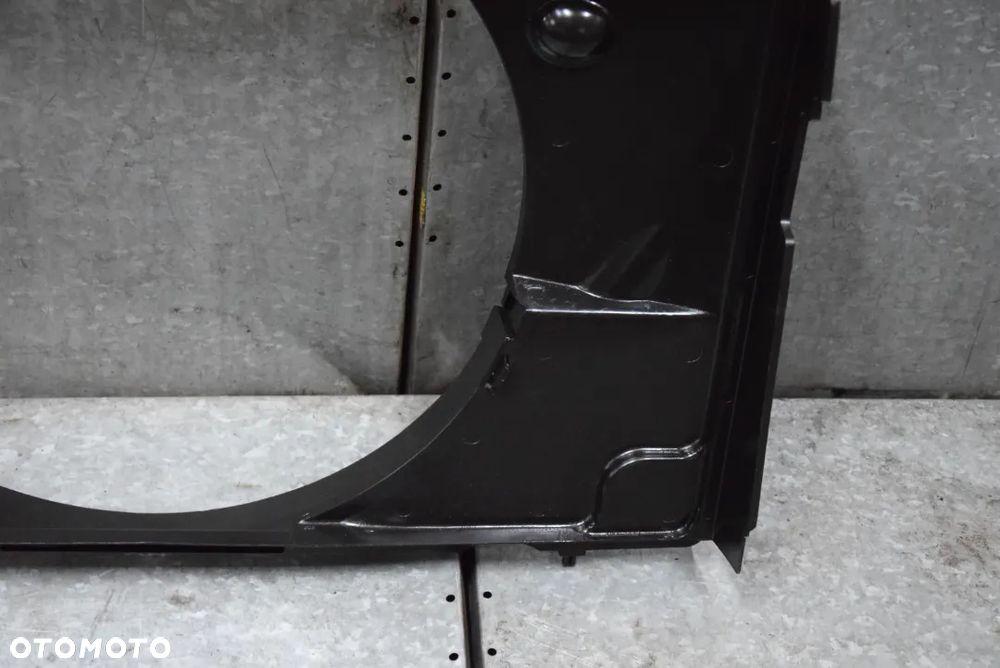 NISSAN NAVARA D22 3.0 TD OBUDOWA WENTYLATORA - 9