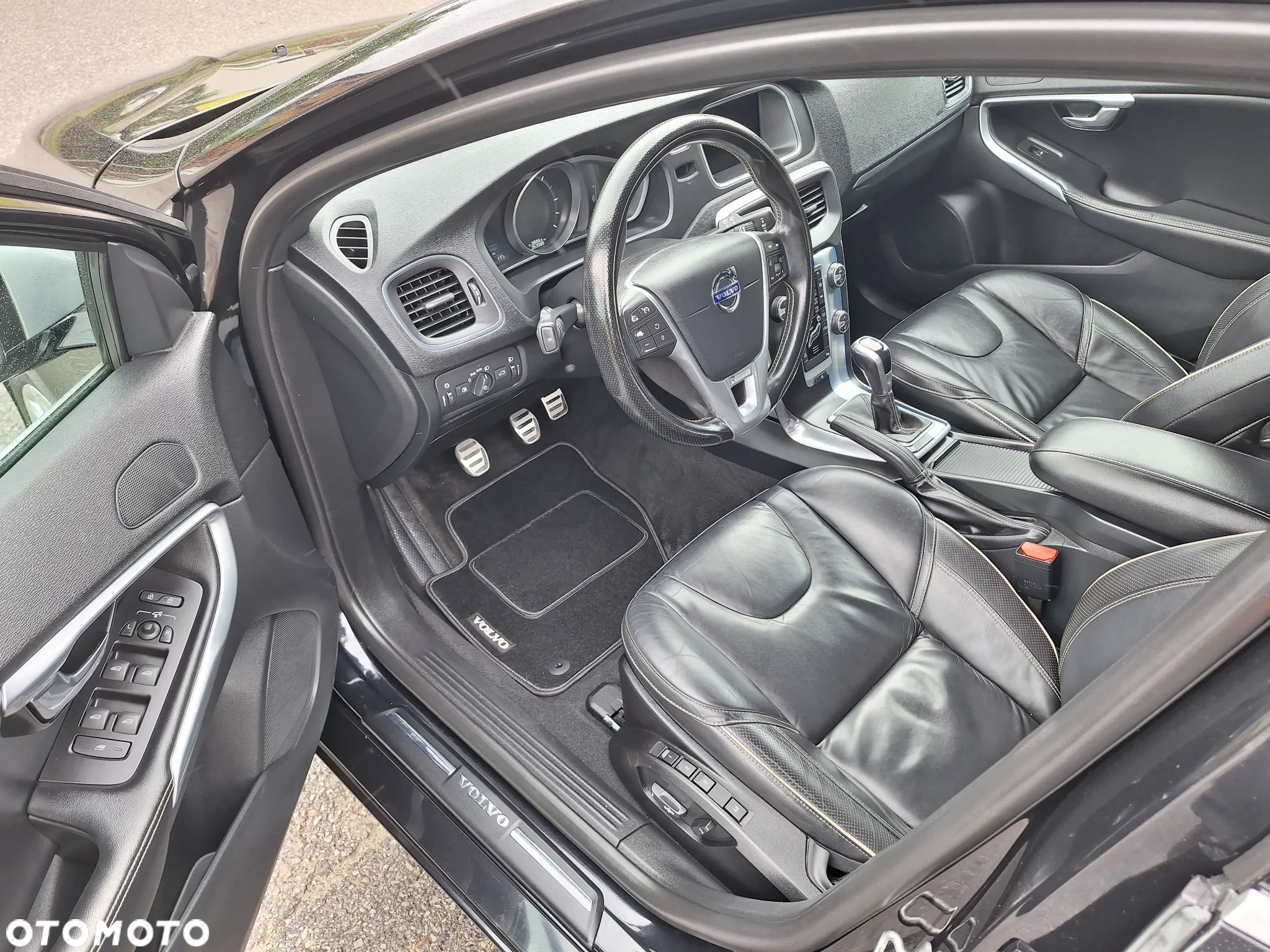 Volvo V40 D4 RDesign - 14