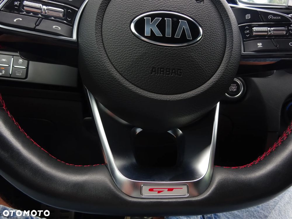 Kia ProCeed 1.6 T-GDI GT DCT - 17