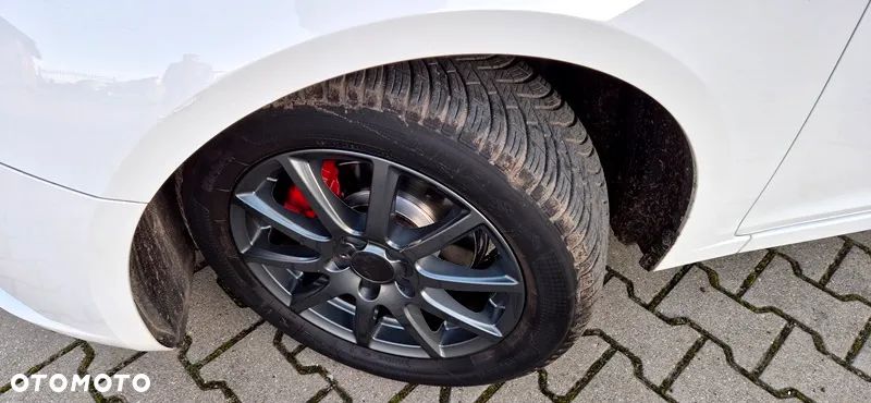 Chevrolet Cruze 1.6 LT+ - 35