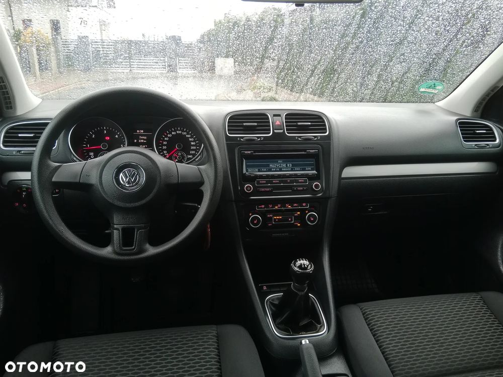 Volkswagen Golf 1.6 TDI DPF Comfortline - 6