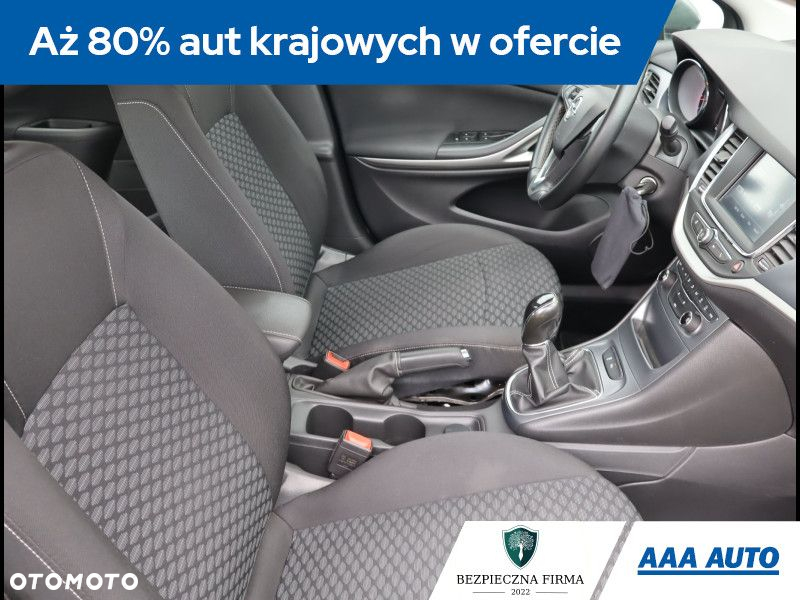 Opel Astra - 10
