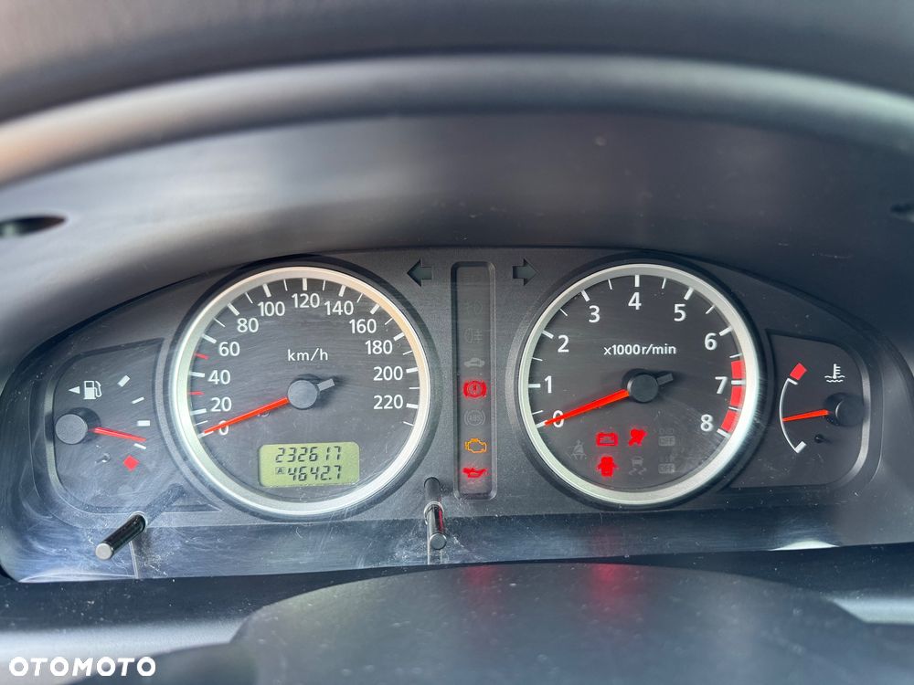 Nissan Almera