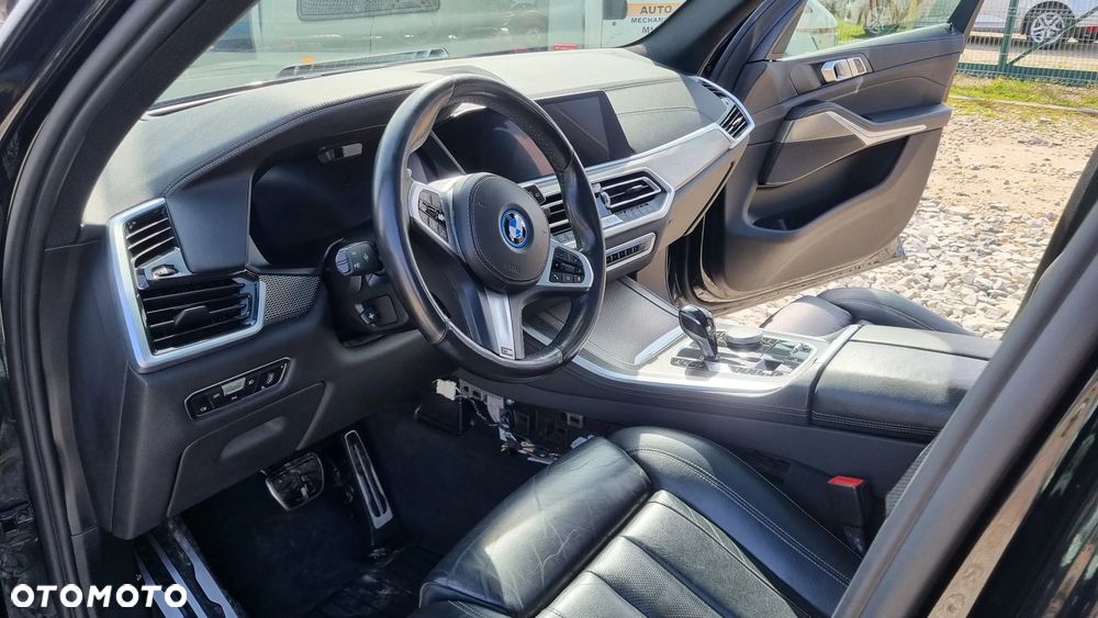 BMW X5 xDrive45e xLine - 33