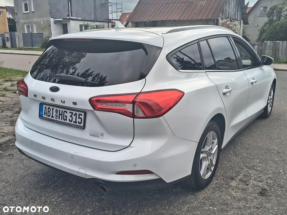 Ford Focus 1.5 EcoBlue Start-Stopp-System COOL&CONNECT - 13