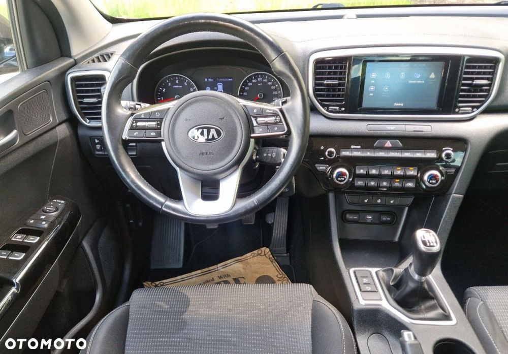 Kia Sportage 1.6 GDI 2WD DREAM-TEAM EDITION - 31