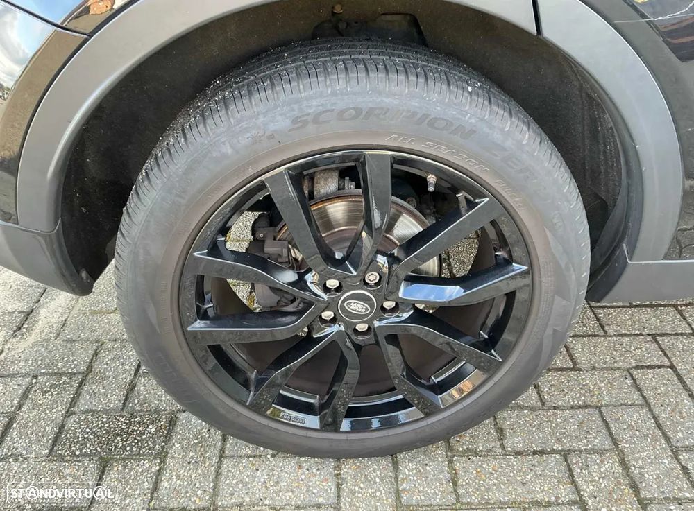 Land Rover Discovery Sport 2.0 TD4 SE Auto - 42