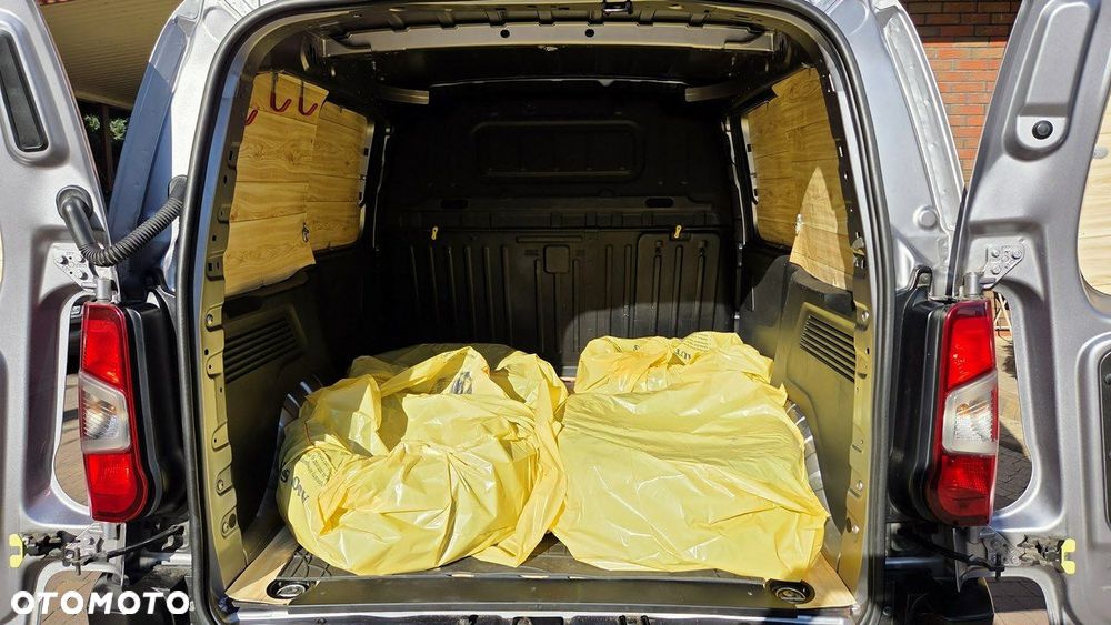 Peugeot Partner - 17