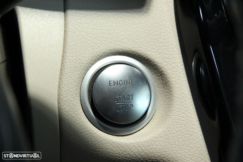 Mercedes-Benz C 250 d Cabrio Aut. - 17