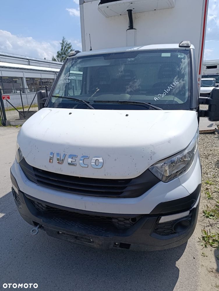 IVECO DAILY IV 2014-2019 Listwa Zderzaka ATRAPA Blenda - 2