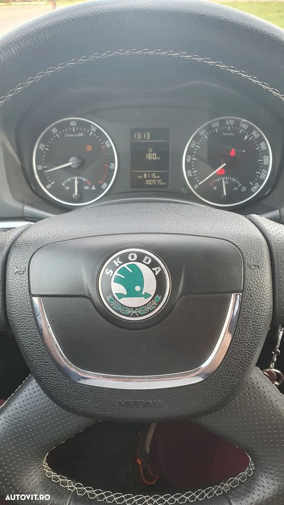Skoda Octavia 1.4 TSI Ambiente - 9