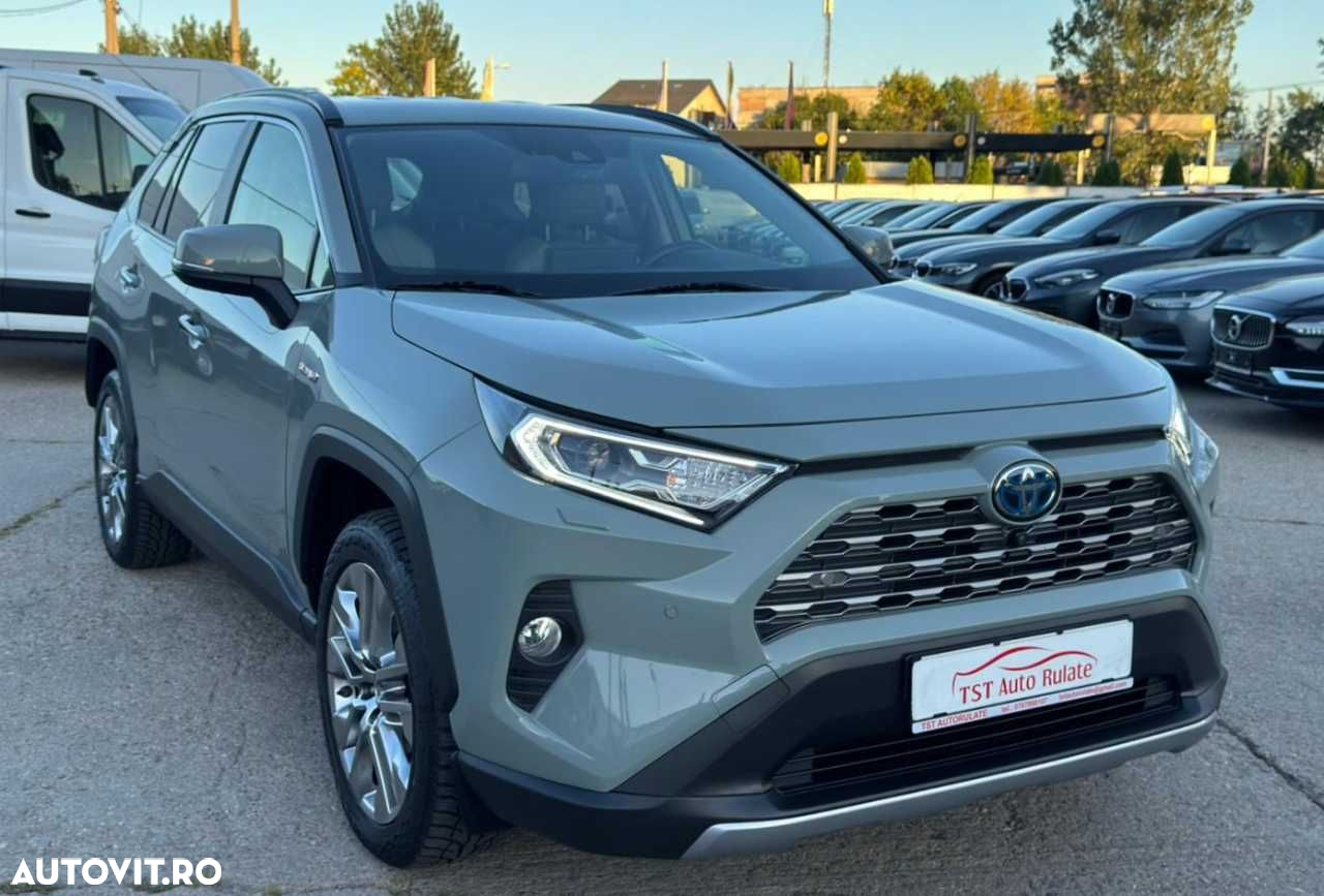 Toyota RAV4 - 12