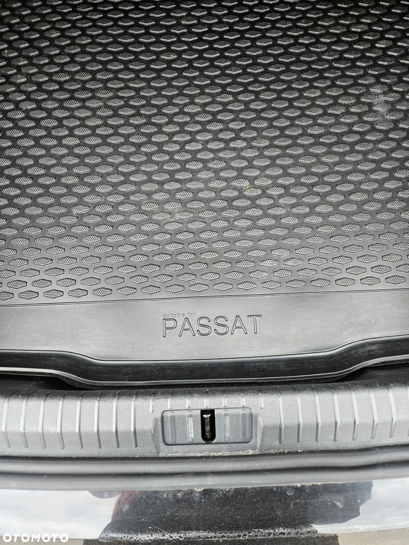 Volkswagen Passat 1.6 TDI BMT Comfortline - 13