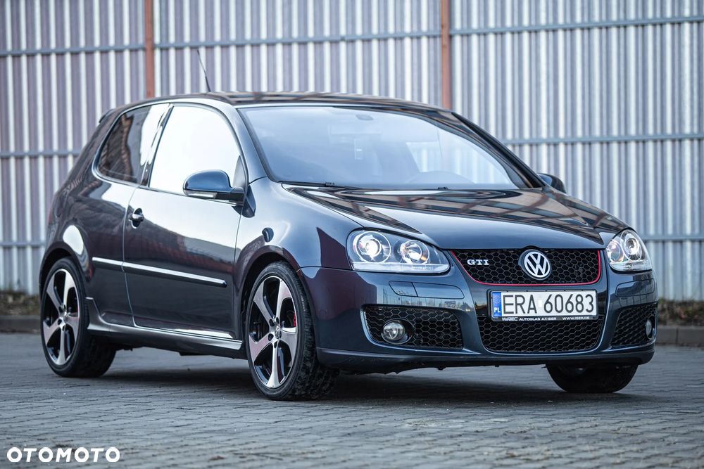 Volkswagen Golf 2.0 GTI - 18