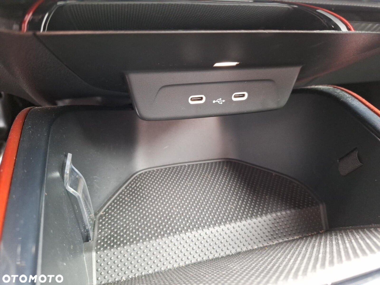 Skoda Fabia 1.0 TSI Monte Carlo DSG - 24