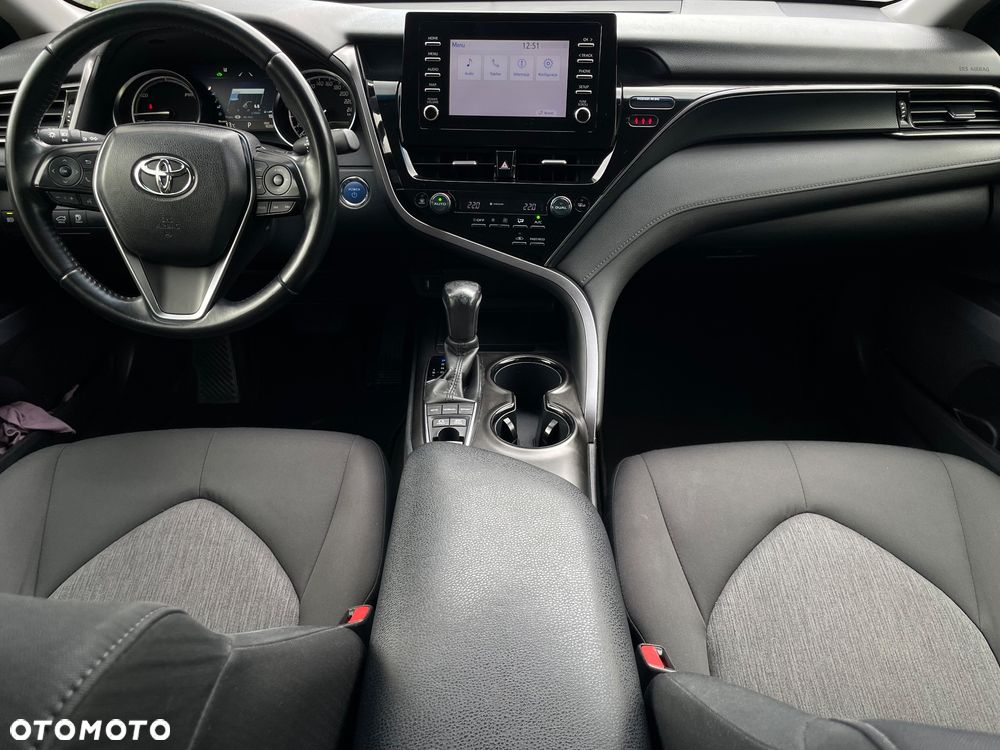 Toyota Camry 2.5 Hybrid Comfort CVT - 26