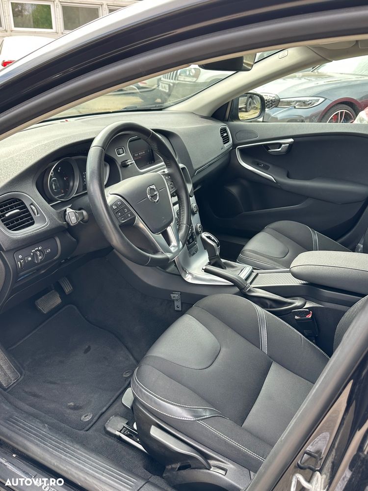 Volvo V40 D2 Aut. Summum - 7