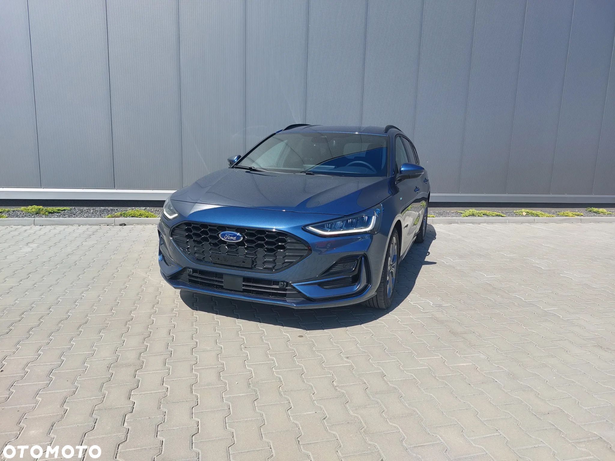 Ford Focus 1.0 EcoBoost mHEV ST-Line X - 1