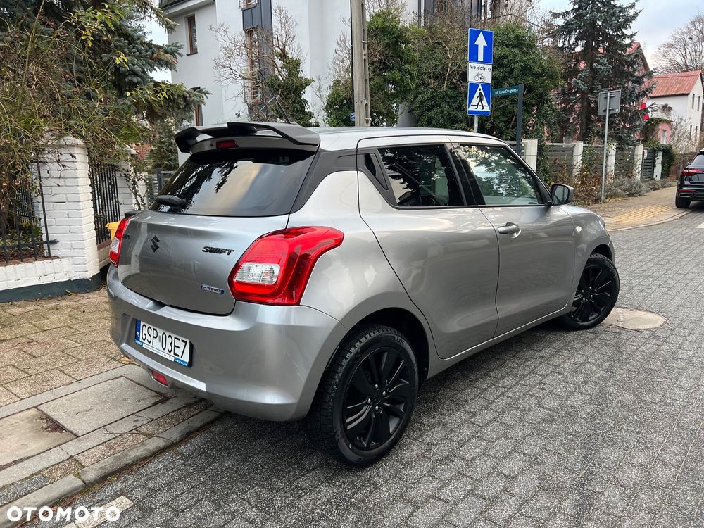Suzuki Swift 1.2 Dualjet Hybrid Club - 6