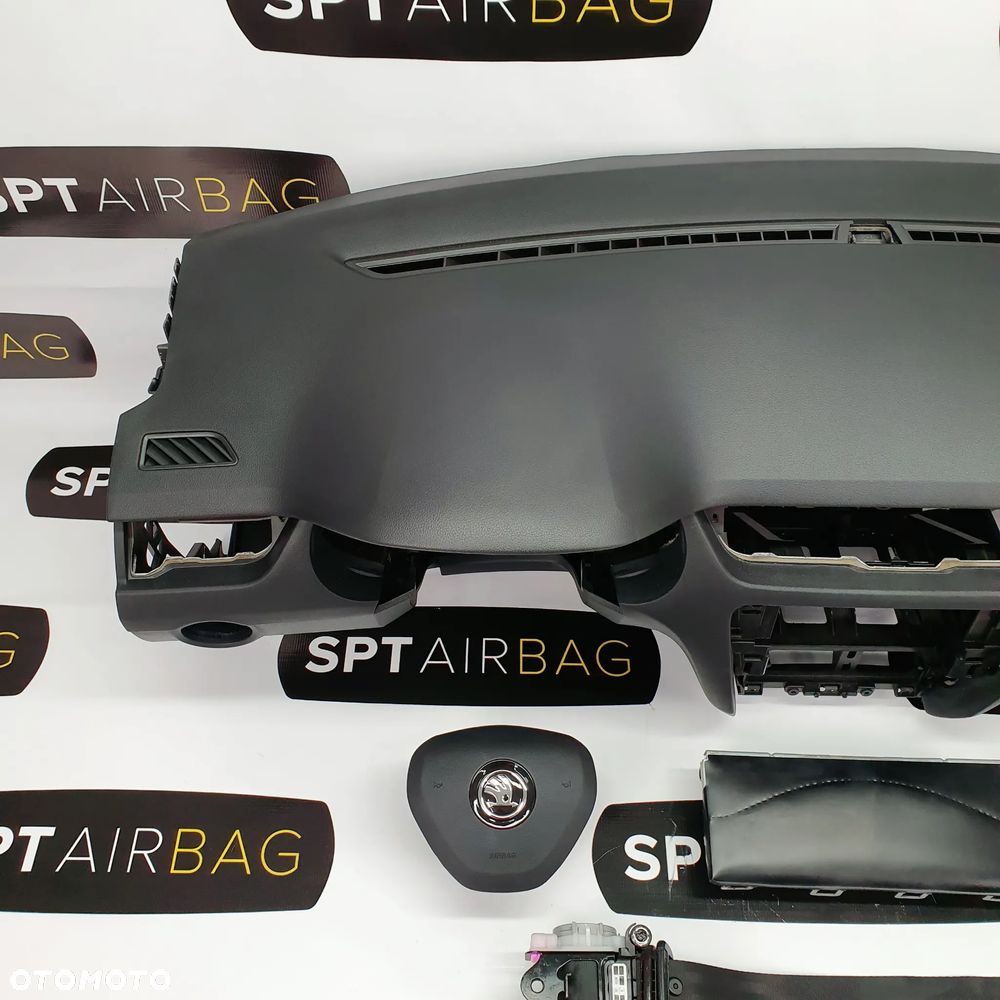 SKODA OCTAVIA III 3 5E0 DESKA ROZDZIELCZA KONSOLA KOKPIT PULPIT PODUSZKI AIRBAG AIR BAG PASY KIT SET - 2