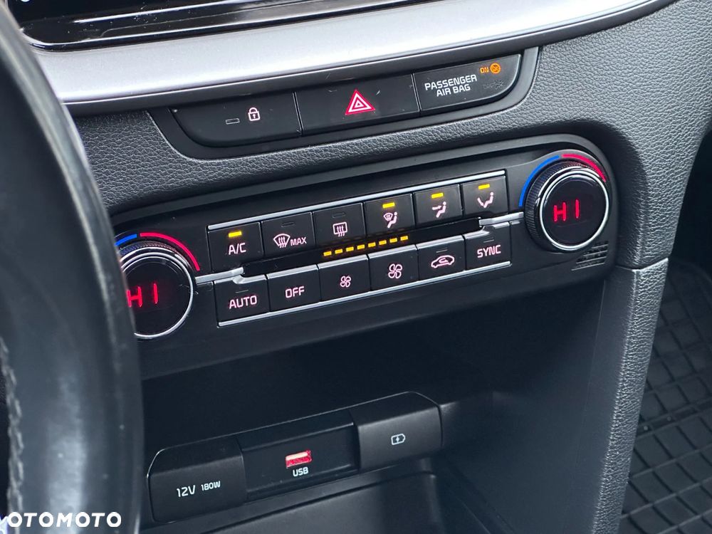 Kia Ceed 1.0 T-GDI M - 17