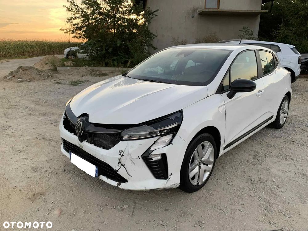 Renault Clio BLUE dCi 100 EVOLUTION - 38