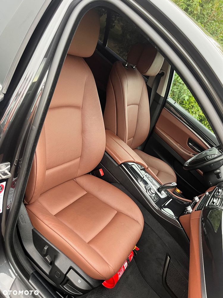 BMW Seria 5 520d - 20