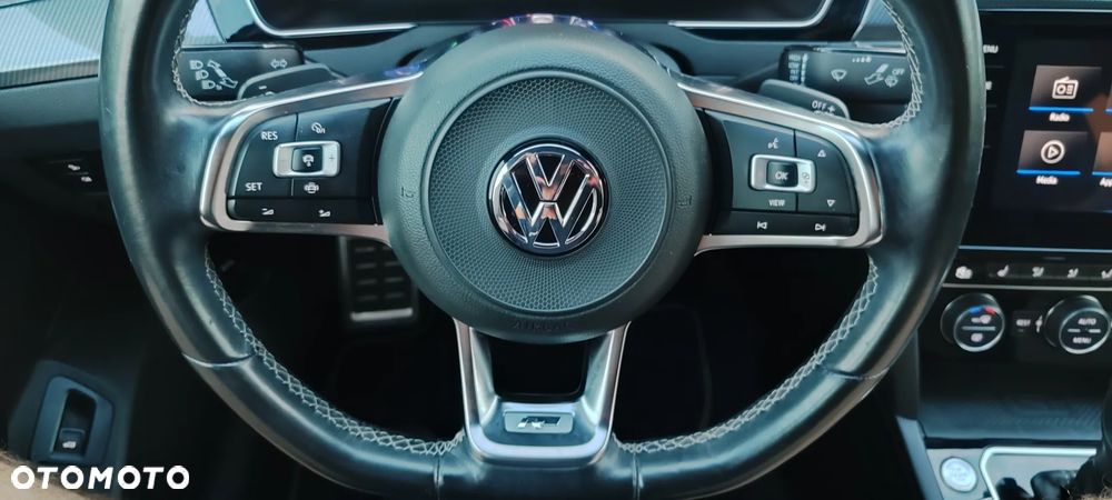Volkswagen Arteon 2.0 TDI SCR DSG R-Line Edition - 32