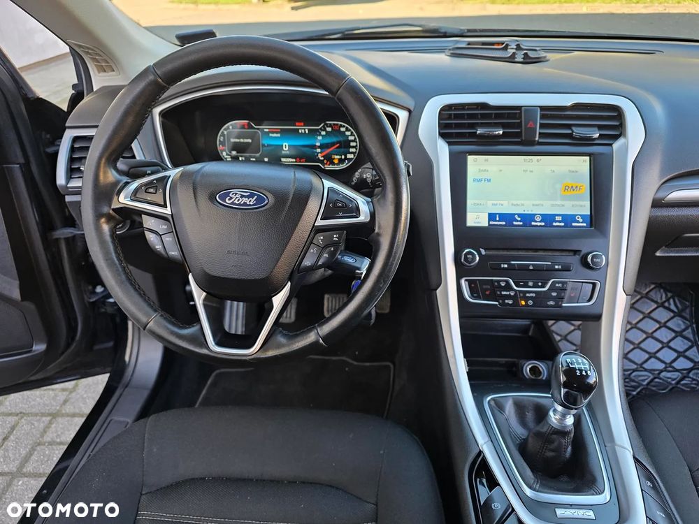 Ford Mondeo 2.0 TDCi Titanium - 33