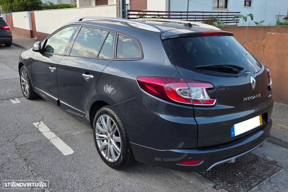 Renault Mégane Sport Tourer 1.5 dCi GT Line EDC - 4