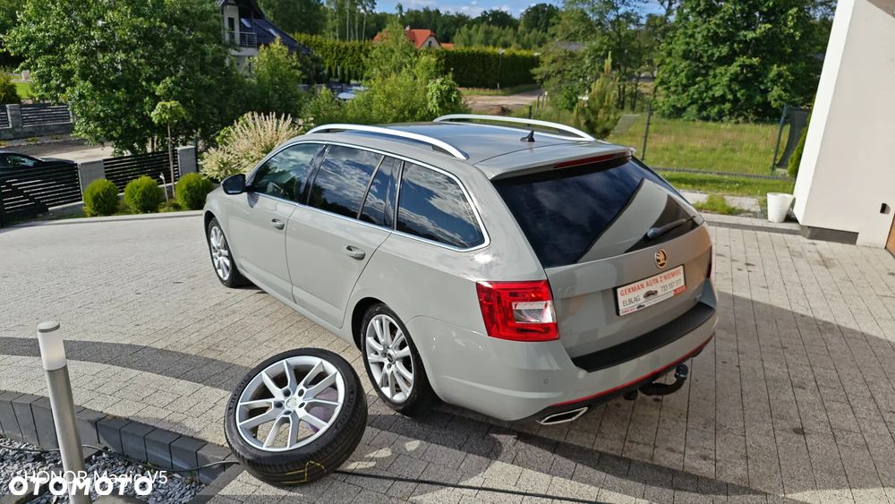 Skoda Octavia 2.0 TDI DSG RS - 4