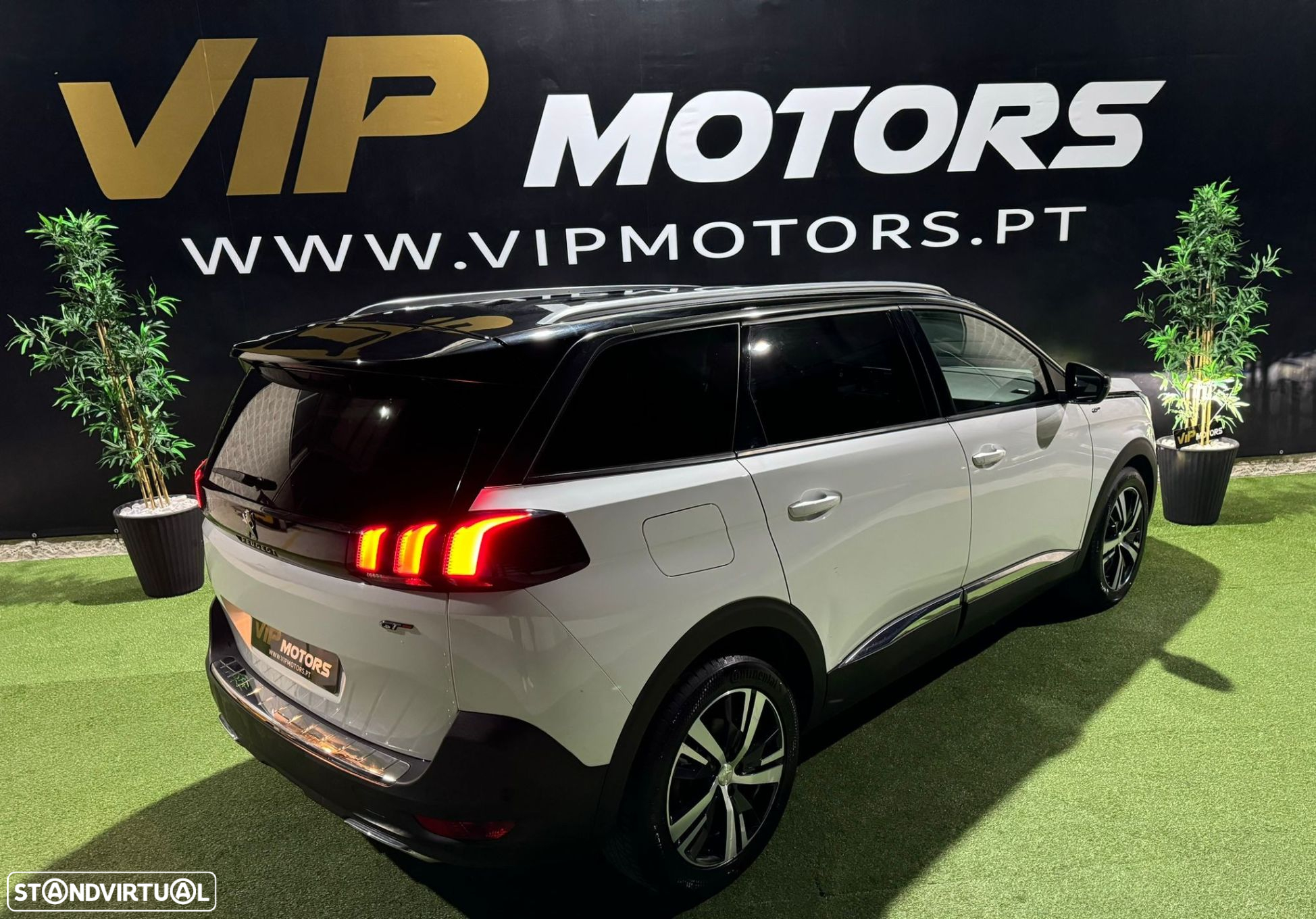 Peugeot 5008 1.5 BlueHDi Allure EAT8 - 12