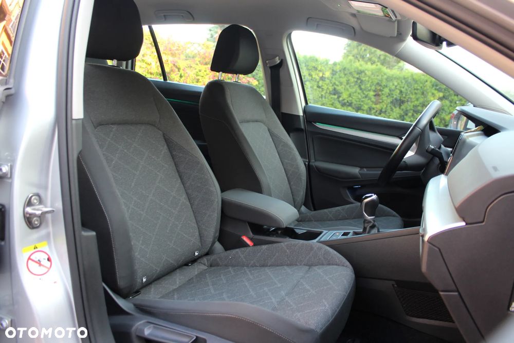 Volkswagen Golf 2.0 TDI - 9