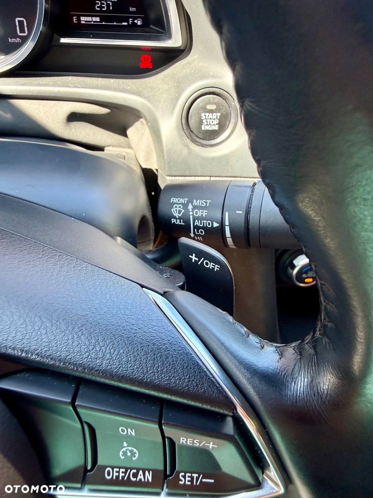 Mazda 3 - 34