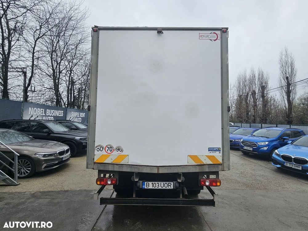 Mitsubishi Fuso Canter - 6