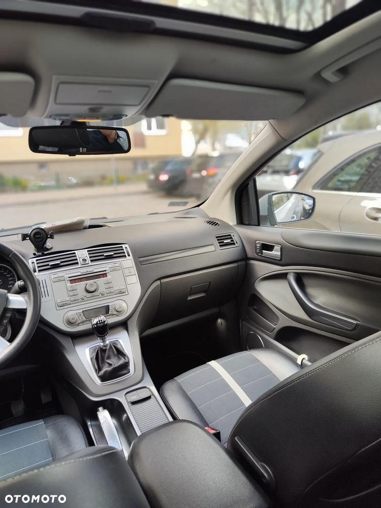 Ford Kuga 2.0 TDCi Titanium - 14