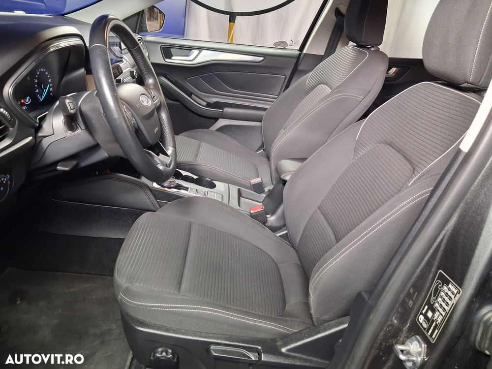 Ford Focus 1.5 EcoBlue Titanium - 11