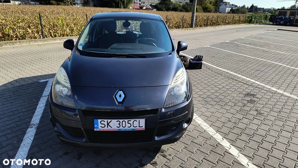 Renault Scenic 1.9 dCi Emotion Plus - 1