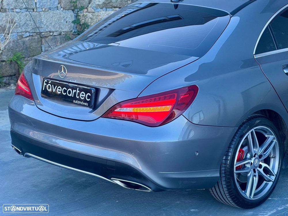 Mercedes-Benz CLA 180 7G-DCT Urban - 25
