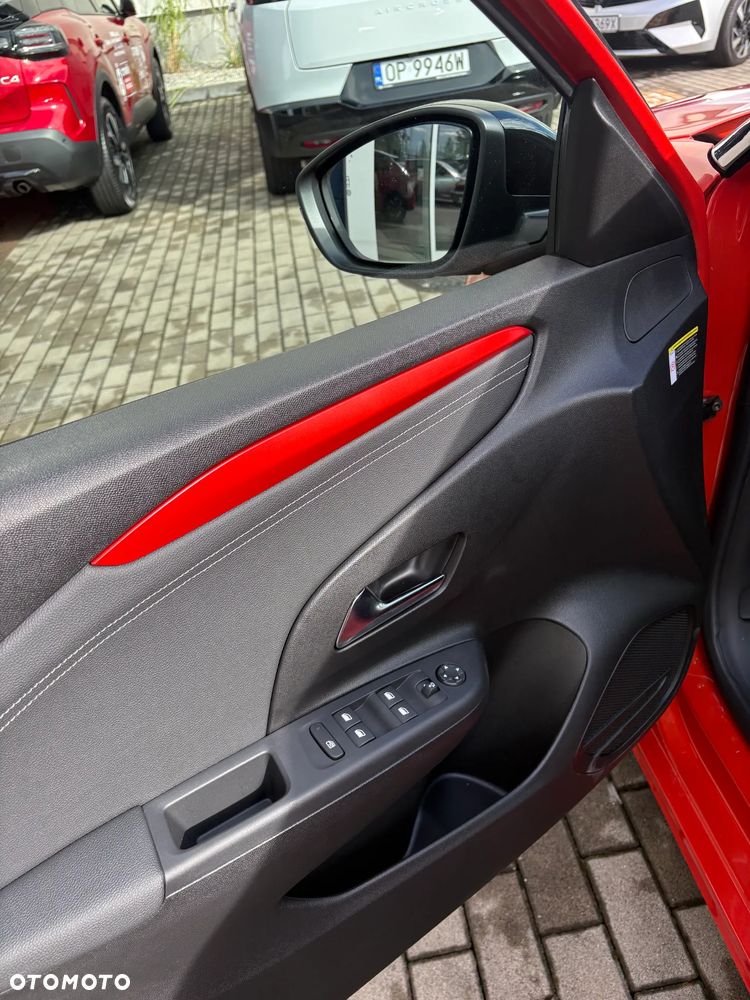 Opel Corsa 1.2 T Yes S&S - 9