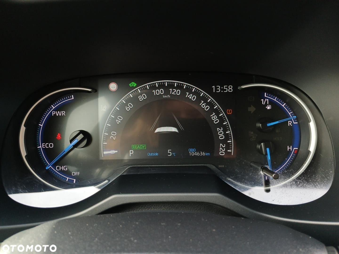 Toyota RAV4 - 13