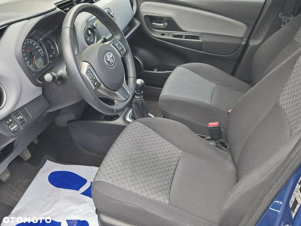 Toyota Yaris - 6