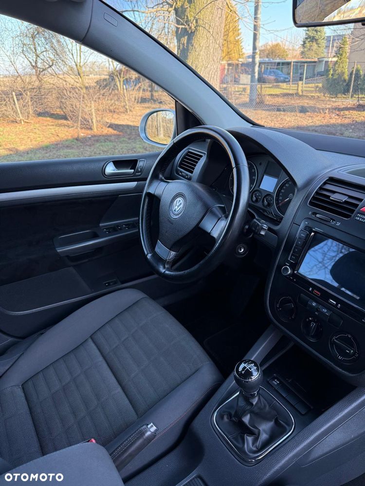 Volkswagen Golf 1.6 Tour - 18