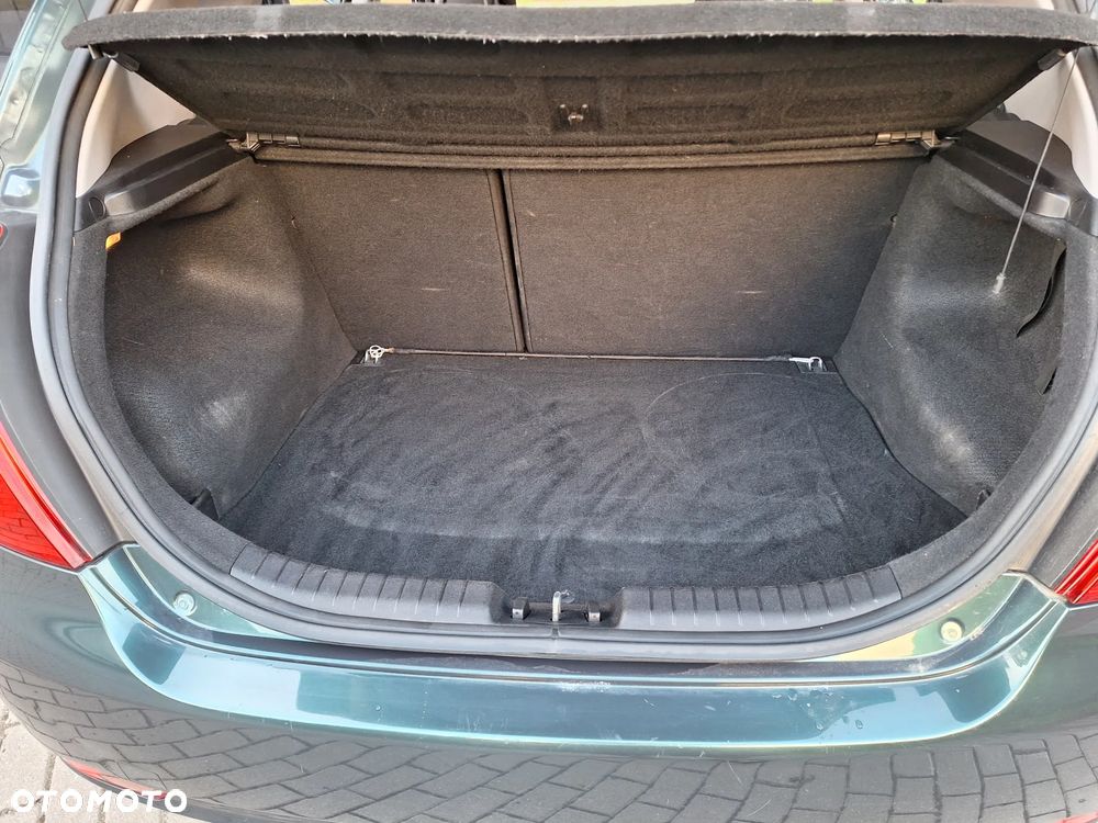Kia Ceed 1.4 CVVT Attract - 23