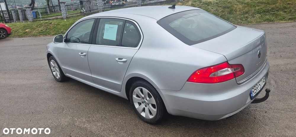 Skoda Superb 1.4 TSI Exclusive - 4