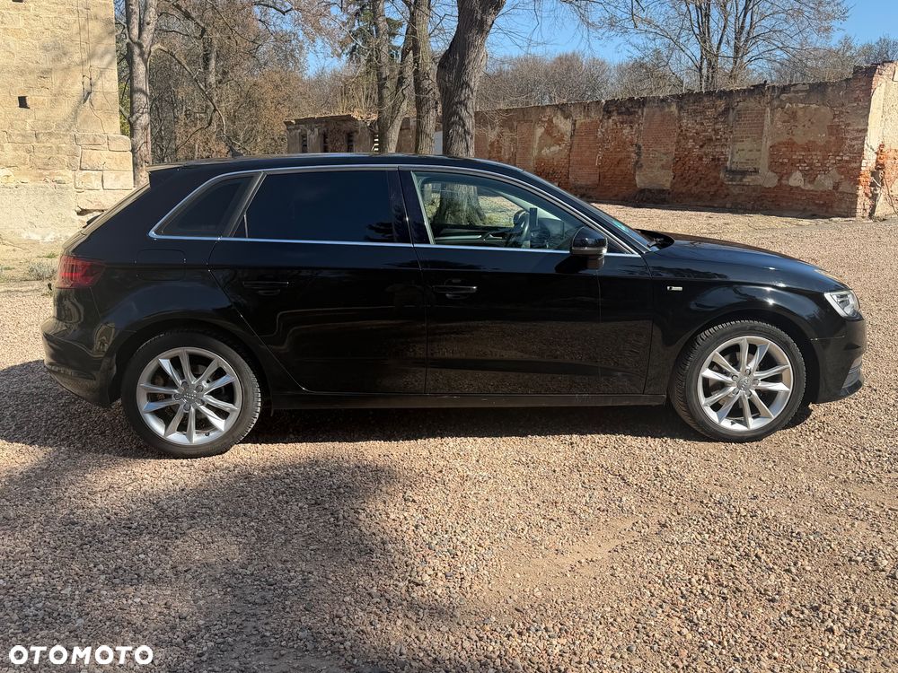 Audi A3 Sportback - 8