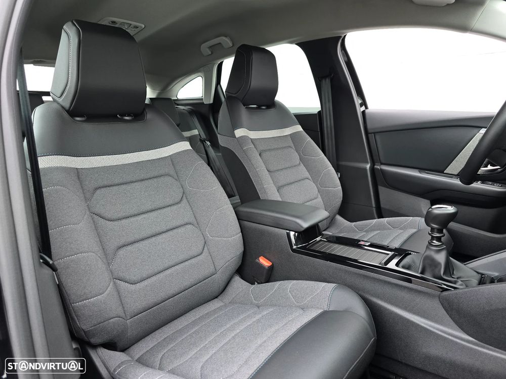 Citroën C4 1.2 PureTech Plus - 30